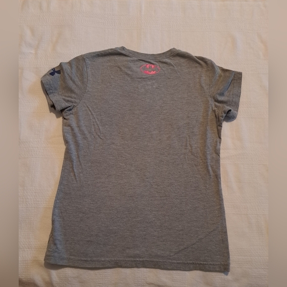 Under Armour girls XS gray Batman short sleeve shirt VGUC - Picture 4 of 4
